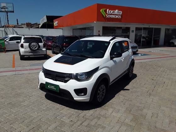 FIAT MOBI 1.0 EVO FLEX TREKKING MANUAL FIAT MOBI 1.0 EVO FLEX TREKKING MANUAL